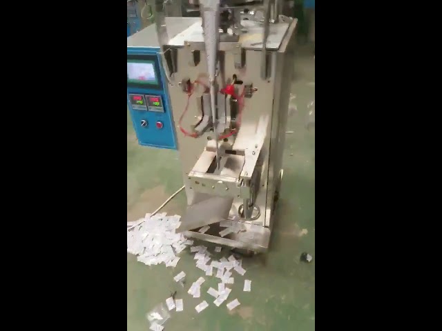 Kitajska dobavitelj avtomatsko navpično vzglavnik vrečka čipov tekoče prigrizek pakiranje stroj